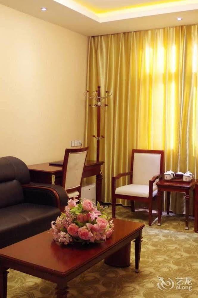 Landmark Hotel Kunming Kültér fotó