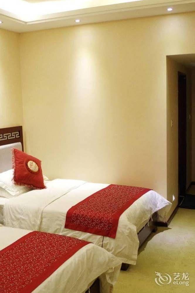 Landmark Hotel Kunming Kültér fotó